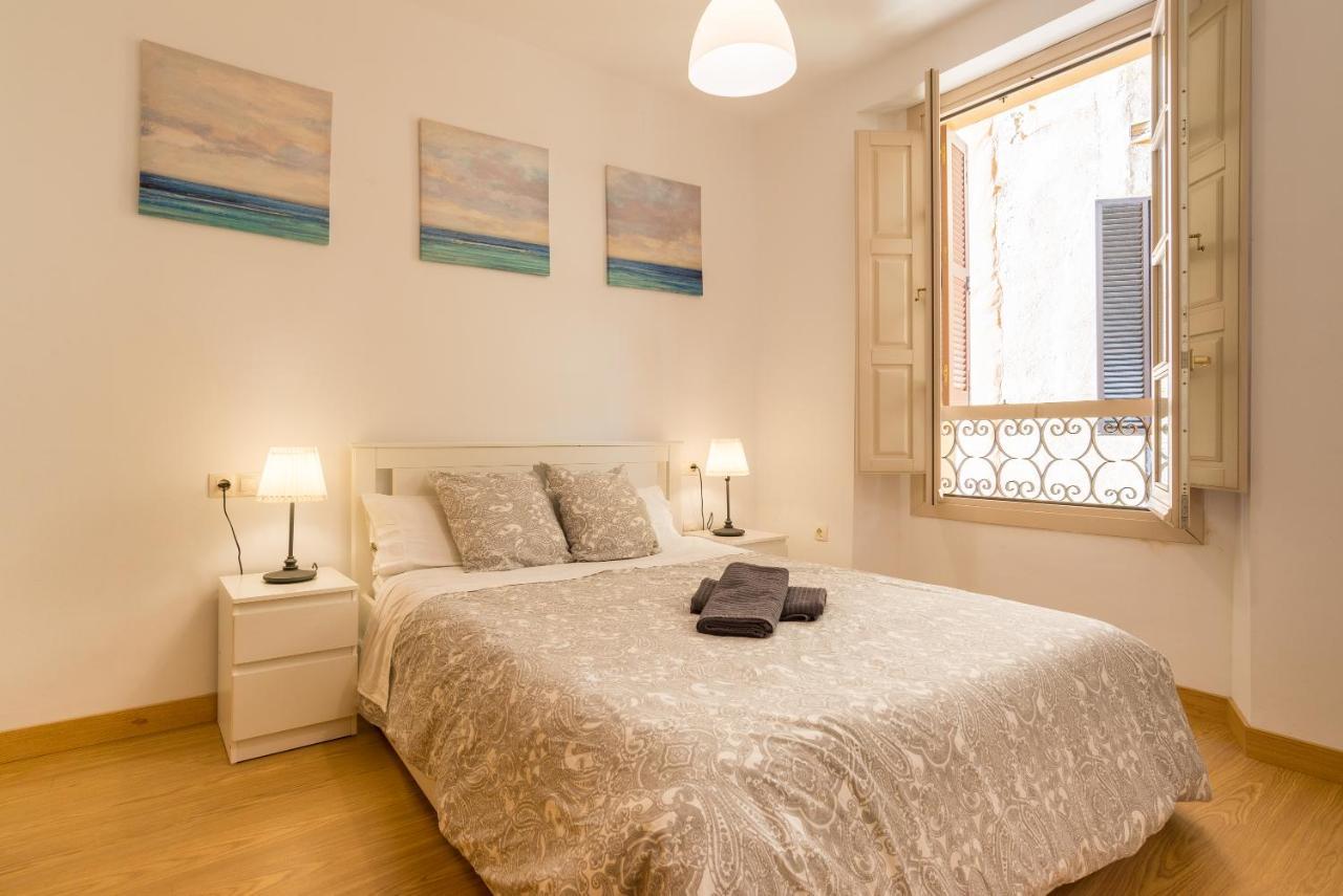 Acogedor Apartamento En El Centro Historico De Malaga - Mitjana Appartement Buitenkant foto