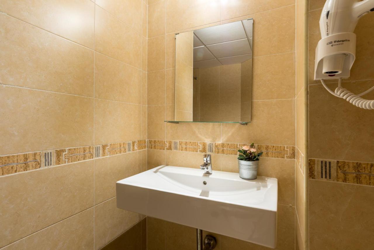Acogedor Apartamento En El Centro Historico De Malaga - Mitjana Appartement Buitenkant foto